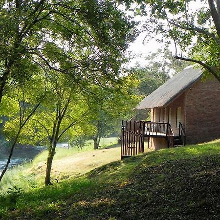 Kwambali Riverside Lodge Hazyview Oda fotoğraf