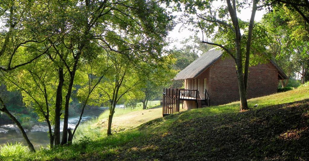 Kwambali Riverside Lodge Hazyview Oda fotoğraf