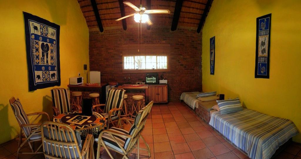 Kwambali Riverside Lodge Hazyview Oda fotoğraf
